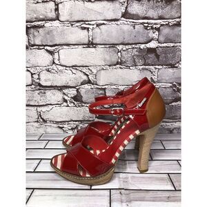 GF Gianfranco Ferre Red Patent Leather Platform High Heels Women Sz 39EU/8.5M US